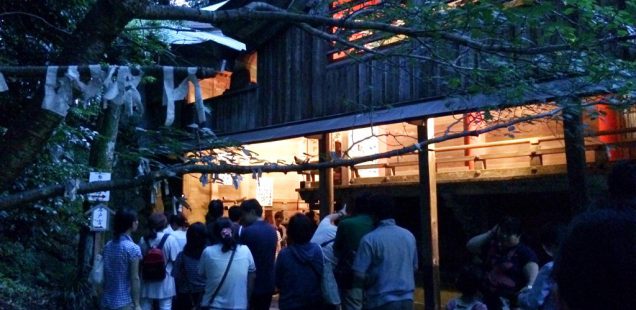 櫻井神社の岩戸開き祭とカレントのモーニング。