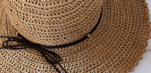 リビング福岡　ハンドメイド&こだわり品フェアに向けての今年の新作春夏帽子。